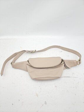 MANDRN Beige Leather Belt Bag